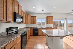 18260 E 44th Ave, Denver, CO 80249 - Photo 5