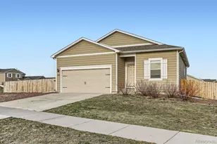 215 N Stewart St, Keenesburg, CO 80643 - Photo 1