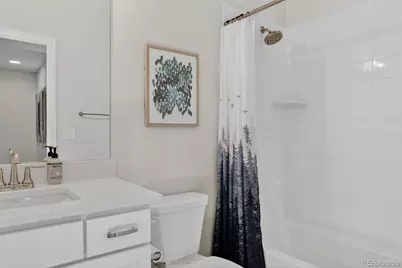 166 S Waterloo Street, Aurora, CO 80018 - Photo 41