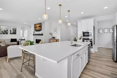 166 S Waterloo Street, Aurora, CO 80018 - Photo 13