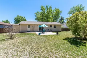 9609 W Eureka Pl, Lakewood, CO 80227 - Photo 35