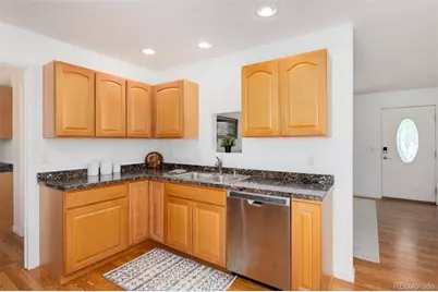 9609 W Eureka Place, Lakewood, CO 80227 - Photo 17