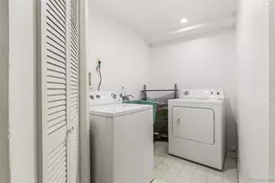 5525 S Elmwood St, Littleton, CO 80120 - Photo 21