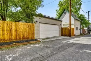 1350 Gaylord St, Denver, CO 80206 - Photo 23
