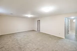 689 S Zinnia Ct, Lakewood, CO 80228 - Photo 21