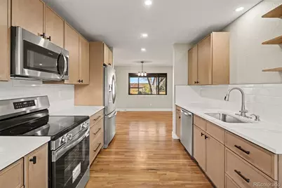 559 Elbert Way, Denver, CO 80221 - Photo 5