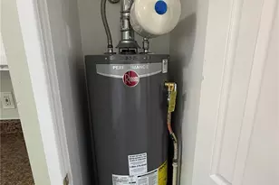 521 W 78th Pl, Denver, CO 80221 - Photo 15