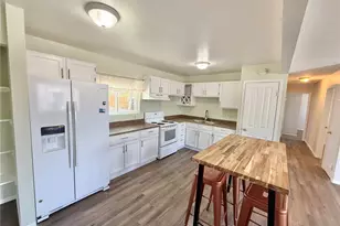 521 W 78th Pl, Denver, CO 80221 - Photo 5