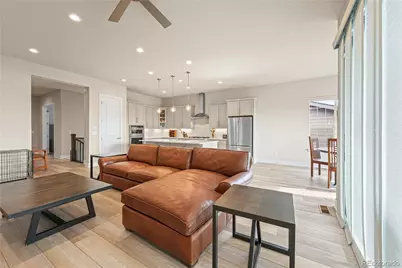 21996 E Allenspark Place, Aurora, CO 80016 - Photo 19