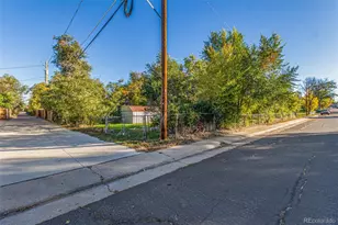 1209 Alton St, Aurora, CO 80010 - Photo 25