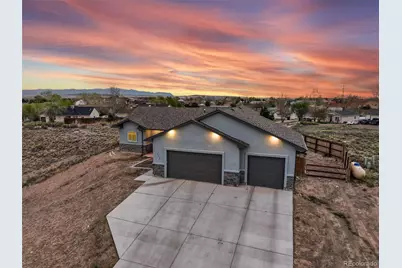 171 W Legend Drive, Pueblo, CO 81007 - Photo 3