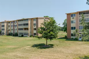 700 S Alton Way, Denver, CO 80247 - Photo 19