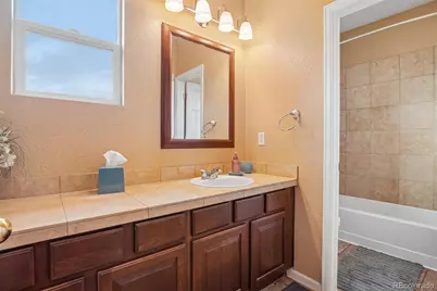 2468 Syracuse Street, Denver, CO 80238 - Photo 31