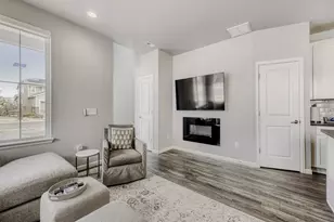 19629 W 93rd Dr, Arvada, CO 80007 - Photo 9