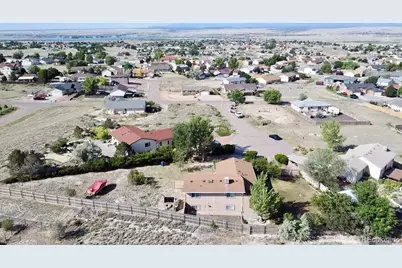 910 S Elgin Court, Pueblo, CO 81007 - Photo 35