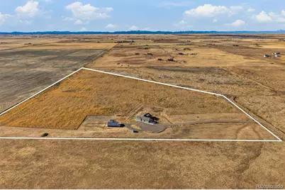 50950 E Maplewood Place, Bennett, CO 80102 - Photo 3