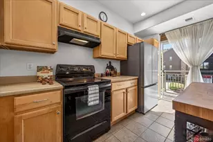 18767 E Yale Cir, Aurora, CO 80013 - Photo 7