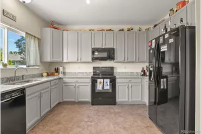 22295 E Belleview Lane, Aurora, CO 80015 - Photo 17