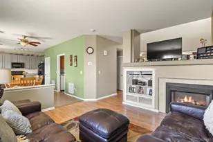 22295 E Belleview Ln, Aurora, CO 80015 - Photo 11