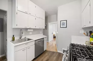 1070 Cook St, Denver, CO 80206 - Photo 11