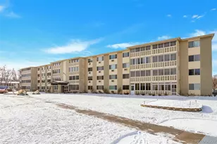 9625 E Center Ave, Denver, CO 80247 - Photo 15