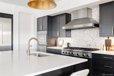 9747 E 61st Avenue, Denver, CO 80238 - Photo 5