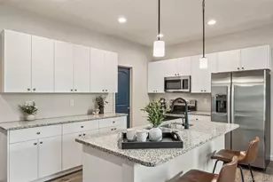 559 Bayview Dr, Pueblo, CO 81007 - Photo 9