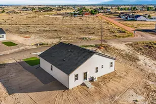559 Bayview Dr, Pueblo, CO 81007 - Photo 43