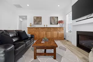 1830 Willow Dr, Erie, CO 80516 - Photo 5