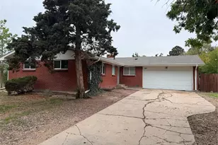 281 Lansing St, Aurora, CO 80010 - Photo 3