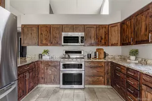 7932 S Vine Ct, Centennial, CO 80122 - Photo 7