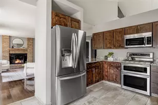 7932 S Vine Ct, Centennial, CO 80122 - Photo 9