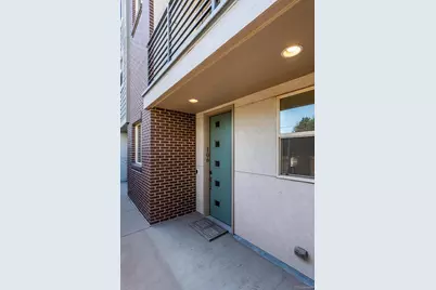 1818 N Clarkson Street #106, Denver, CO 80218 - Photo 37