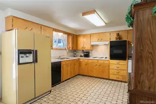 1716 Empire Ave, Loveland, CO 80538 - Photo 3