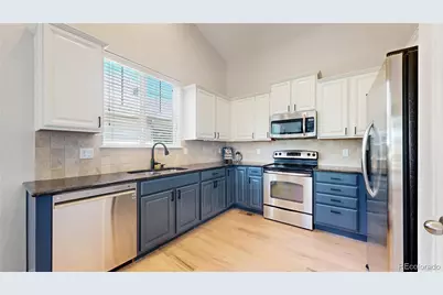 1869 Trevor Circle, Longmont, CO 80501 - Photo 5