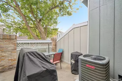 967 S Evanston Circle, Aurora, CO 80012 - Photo 29