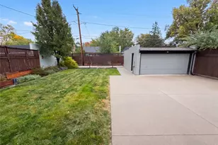 1560 Leyden St, Denver, CO 80220 - Photo 17