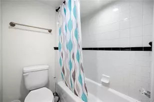 969 S Pearl St, Denver, CO 80209 - Photo 17