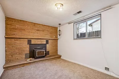 6081 E 80th Avenue, Dupont, CO 80024 - Photo 7