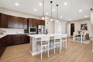 8641 S De Gaulle Ct, Aurora, CO 80016 - Photo 7