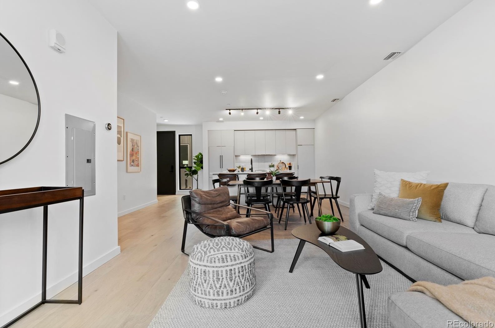 1601 Park Ave #215, Littleton, CO 80128