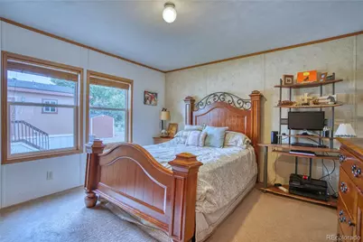 4586 Tilbury Court, Longmont, CO 80504 - Photo 7
