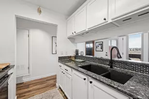 8910 Fox St, Thornton, CO 80260 - Photo 9