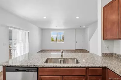 5432 N Denali Boulevard, Aurora, CO 80019 - Photo 9
