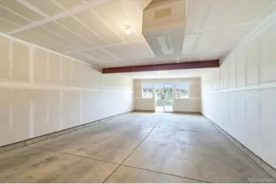 8641 S De Gaulle Court, Aurora, CO 80016 - Photo 37