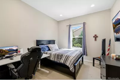 8641 S De Gaulle Court, Aurora, CO 80016 - Photo 35
