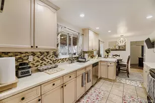 535 Zenobia St, Denver, CO 80204 - Photo 9