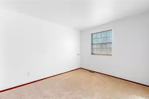 5735 W 2nd Ave, Lakewood, CO 80228 - Photo 11