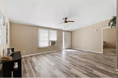 1631 Pagosa Way, Aurora, CO 80011 - Photo 7