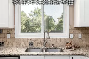 6062 S Newport St, Centennial, CO 80111 - Photo 17